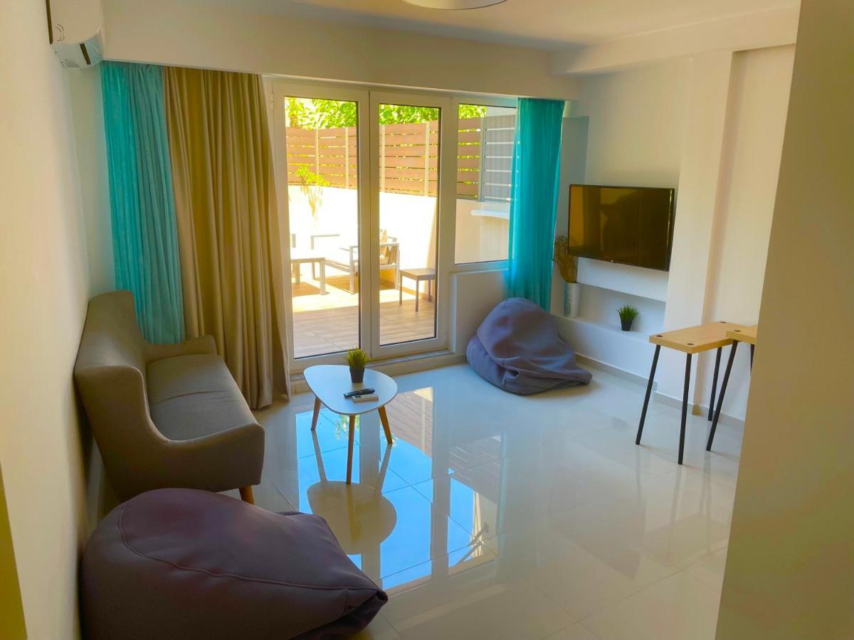 Haris White Apartment Ρουσσοσπίτι Εξωτερικό φωτογραφία